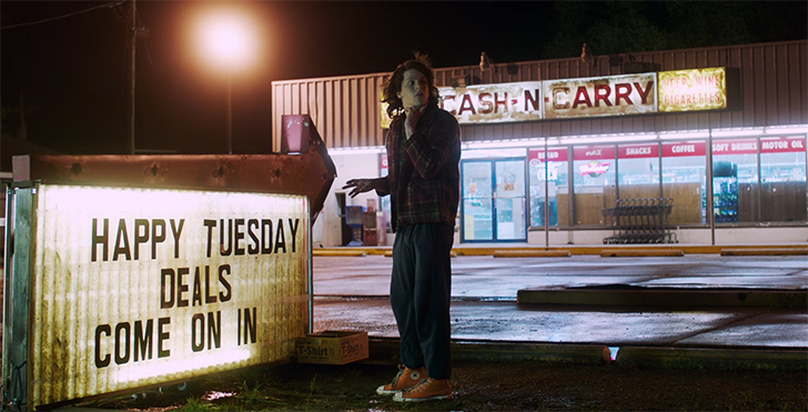 The film can not make up what it wants to be