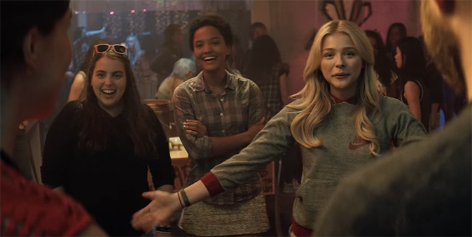 It raises some good points, but it is drowned out. Bad Neighbours 2 (Neighbors 2: Sorority Rising). Image Credit: Universal.