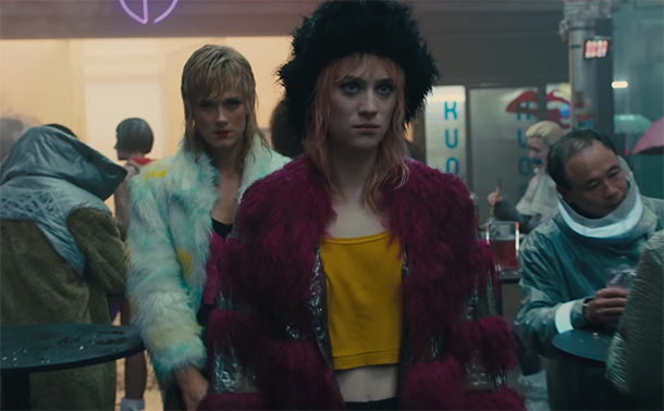 Mackenzie Davis gives credence to that notion of there being no small parts. Blade Runner 2049. Image Credit: Warner Bros.