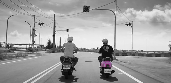 The pink scooter. The Great Buddha+. Image Credit: MandarinVision
