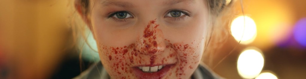 Zilla and Zoe. Image Credit: Indican Pictures.