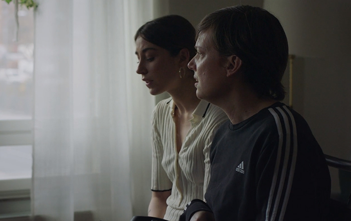 Alive. Image Credit: Distribution with Glasses.