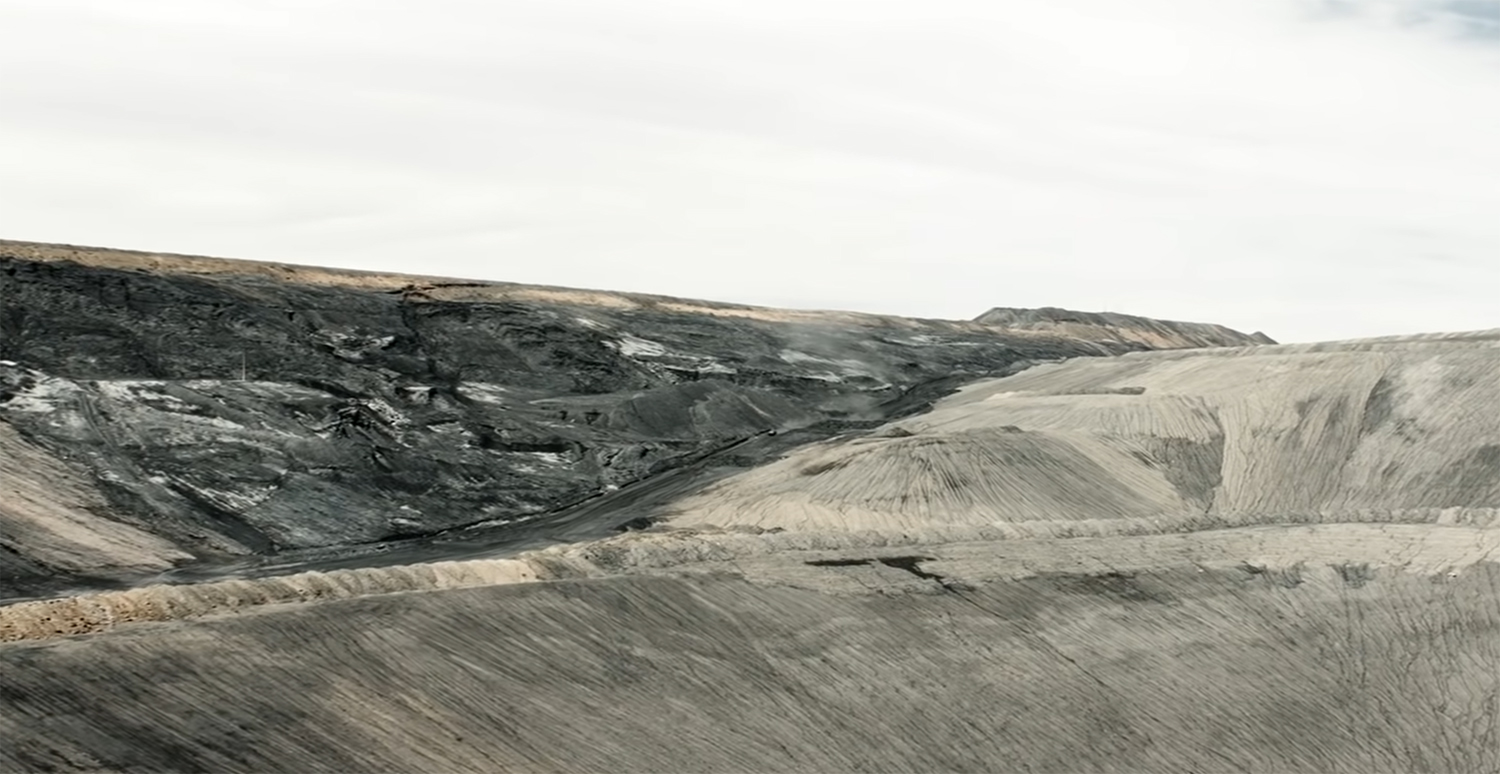 Gold. Image Credit: Stan.