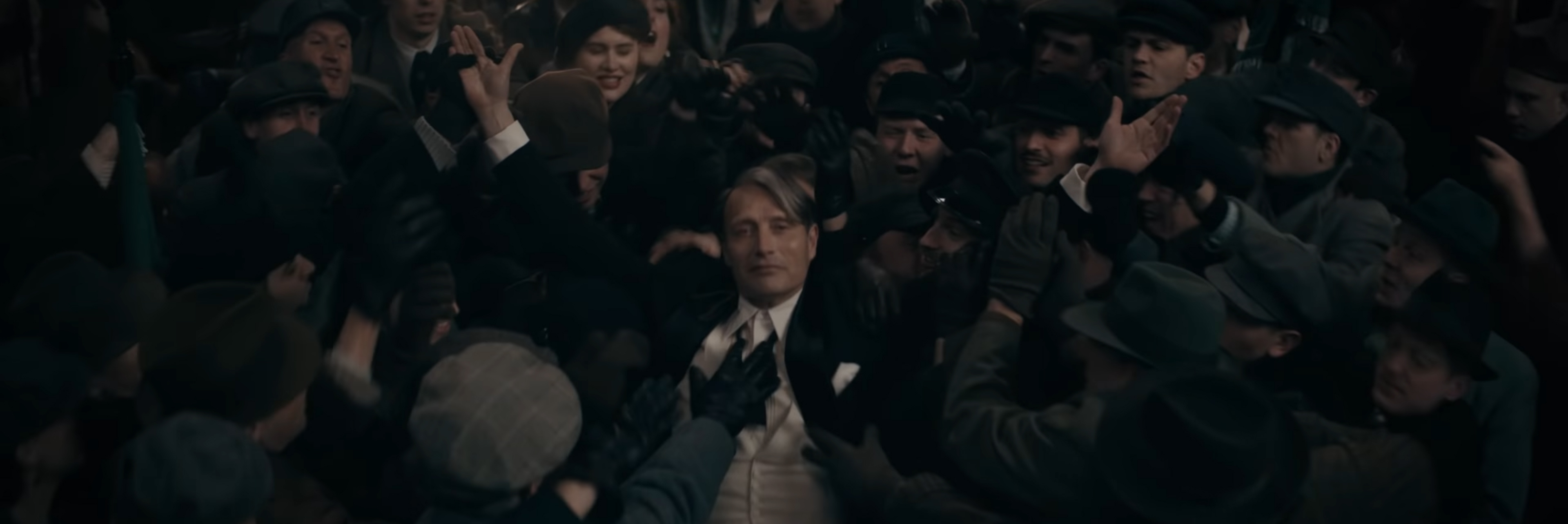 Fantastic Beasts: The Secrets of Dumbledore. Image Credit: Warner Bros Pictures.