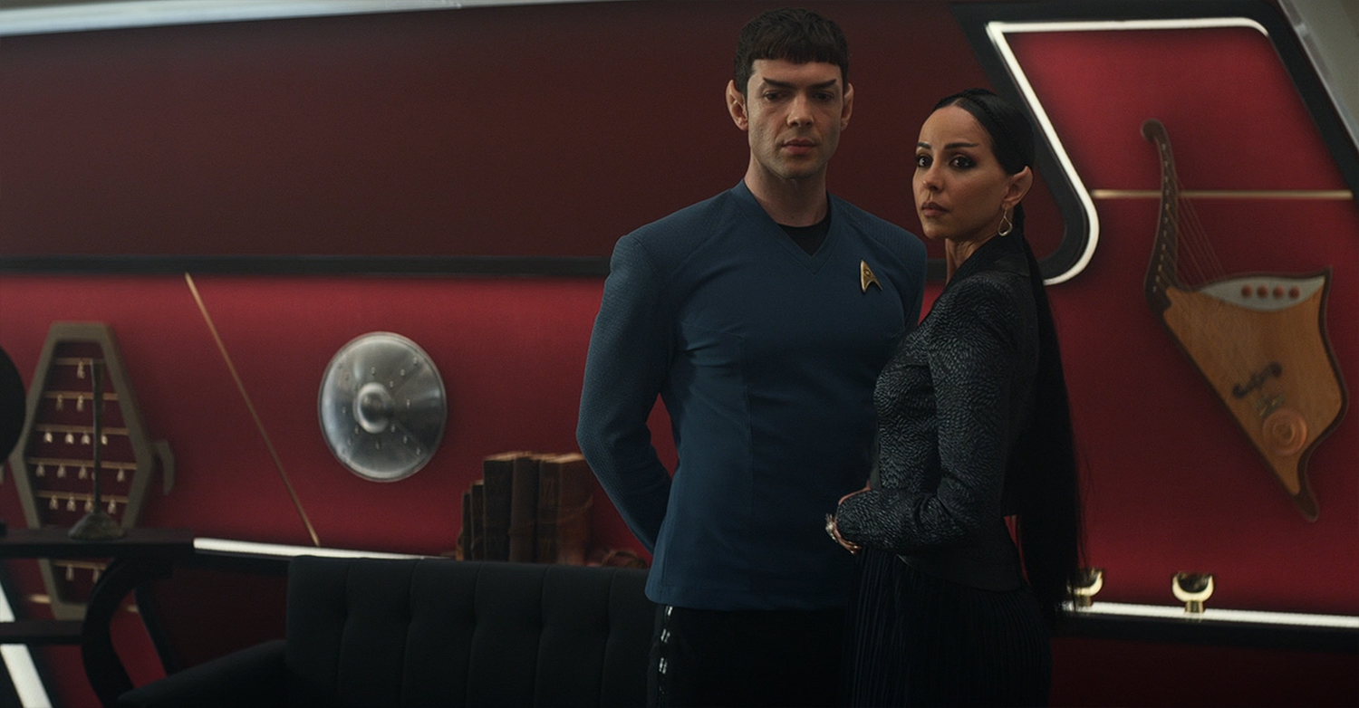 T'Pring and Spock ponder.