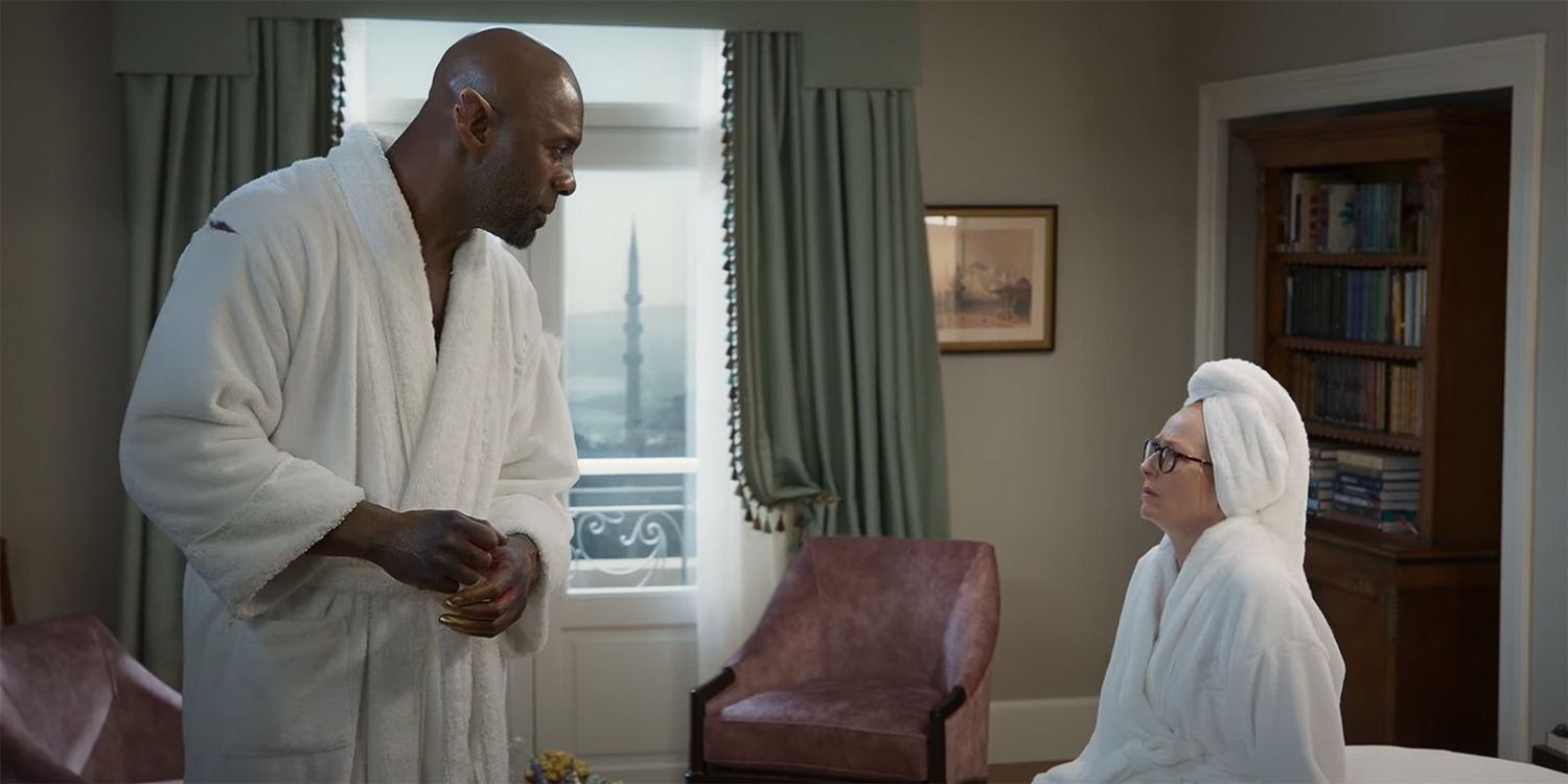 Alithea talks with The Djinn