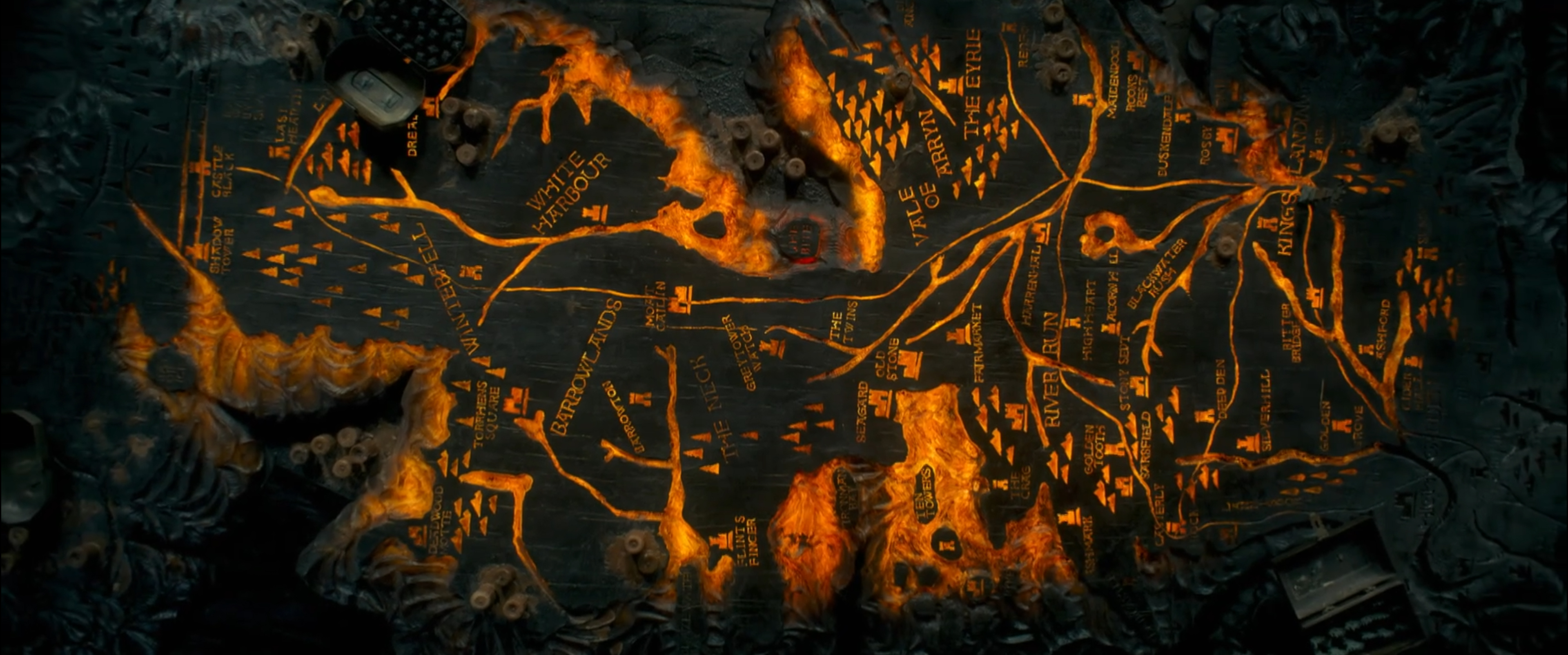 Illuminated map of Westeros.