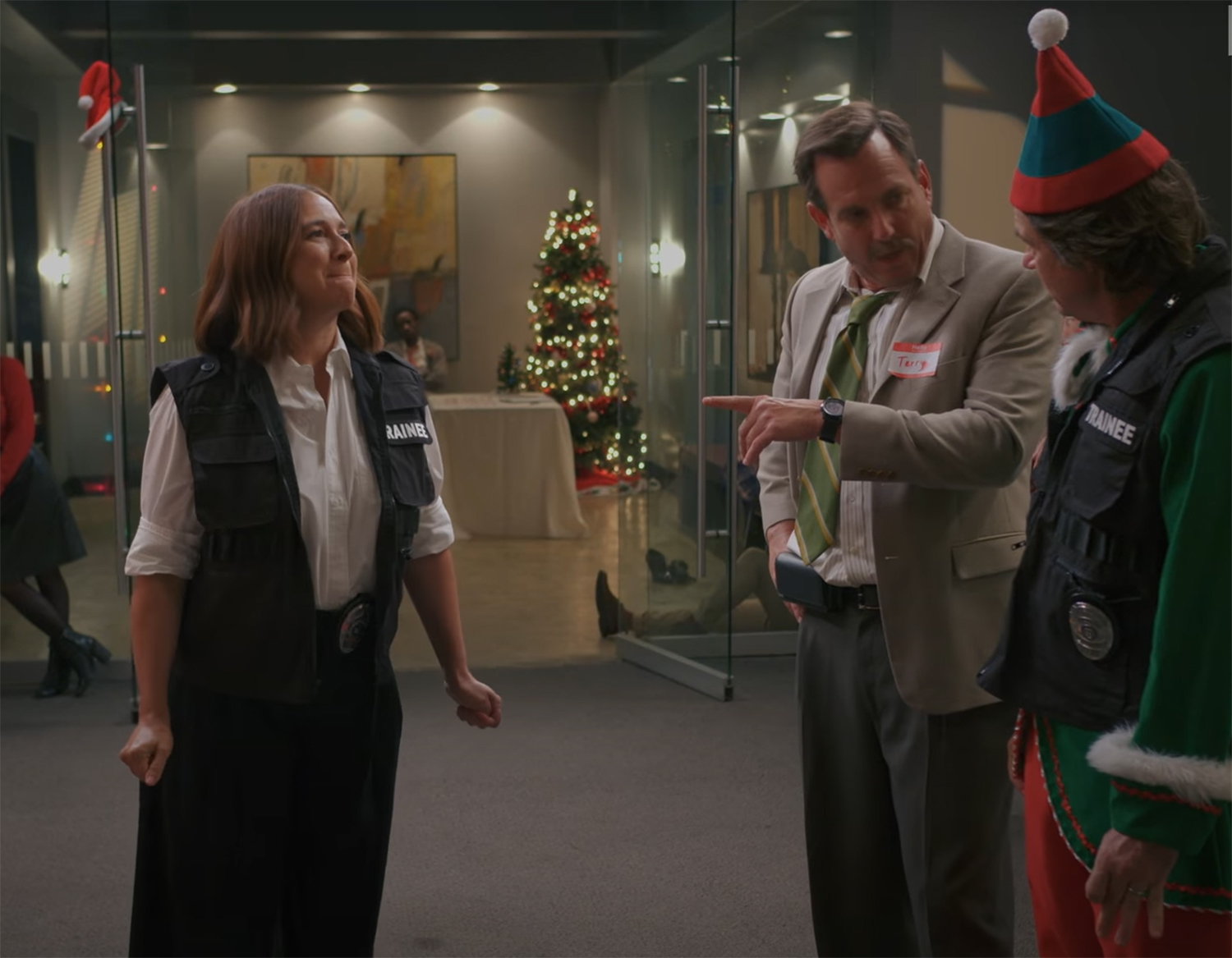 Will Arnett, Jason Bateman & Maya Rudolph trying to derail each other.