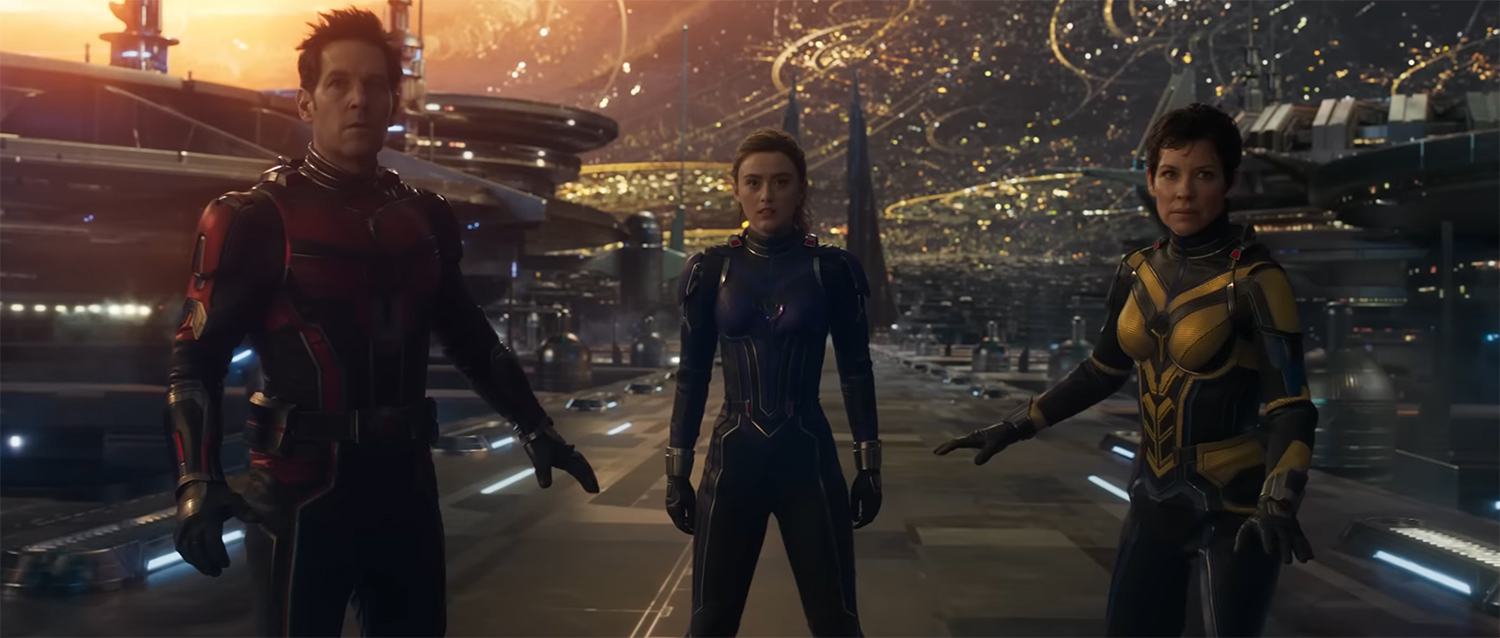 Scott, Cassie, and Hope stand down Kang