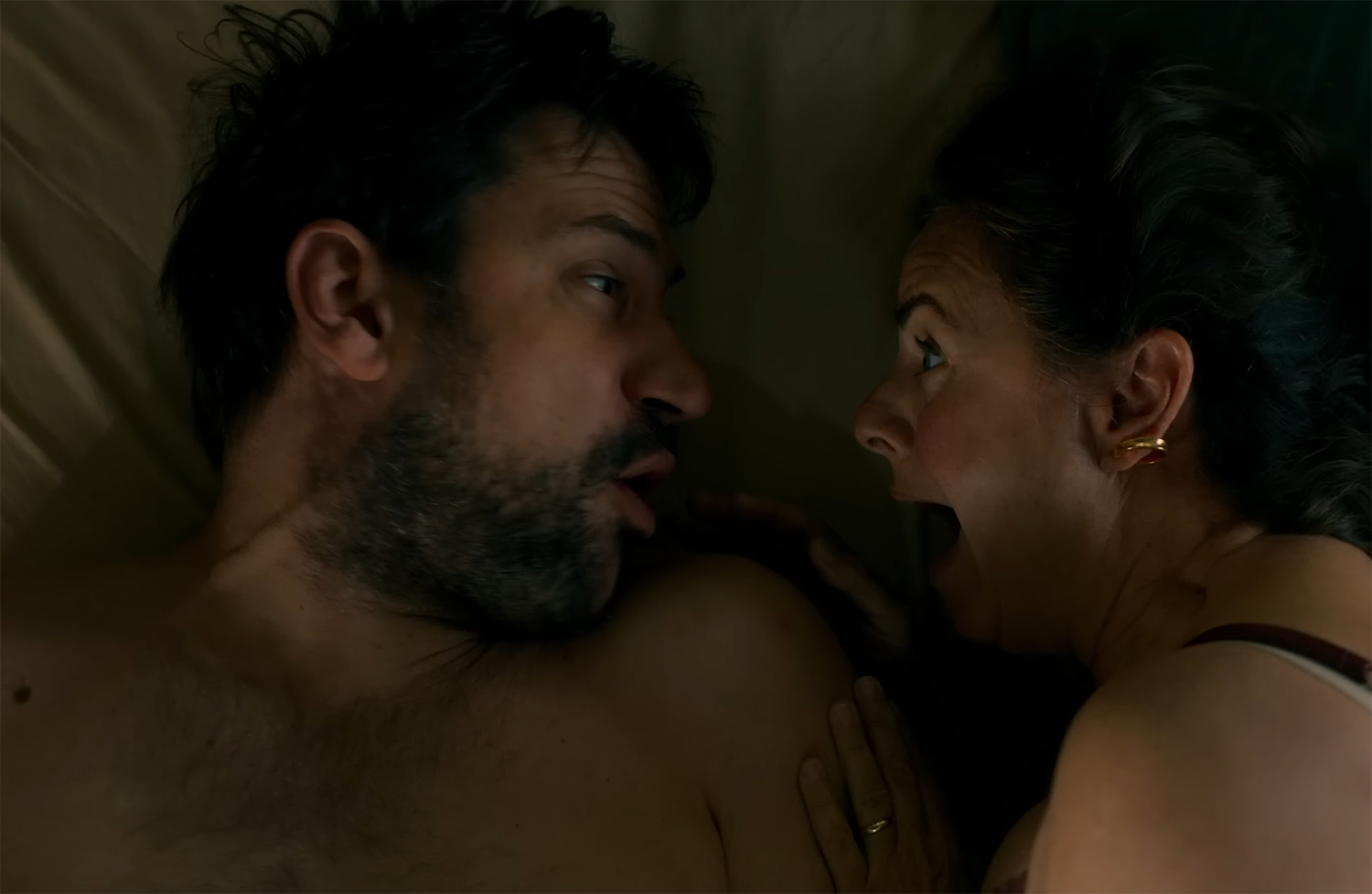 Zep and Josip wake up next to each other.