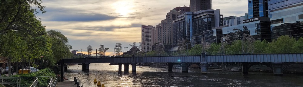 Sun Rises over the Yarra River.