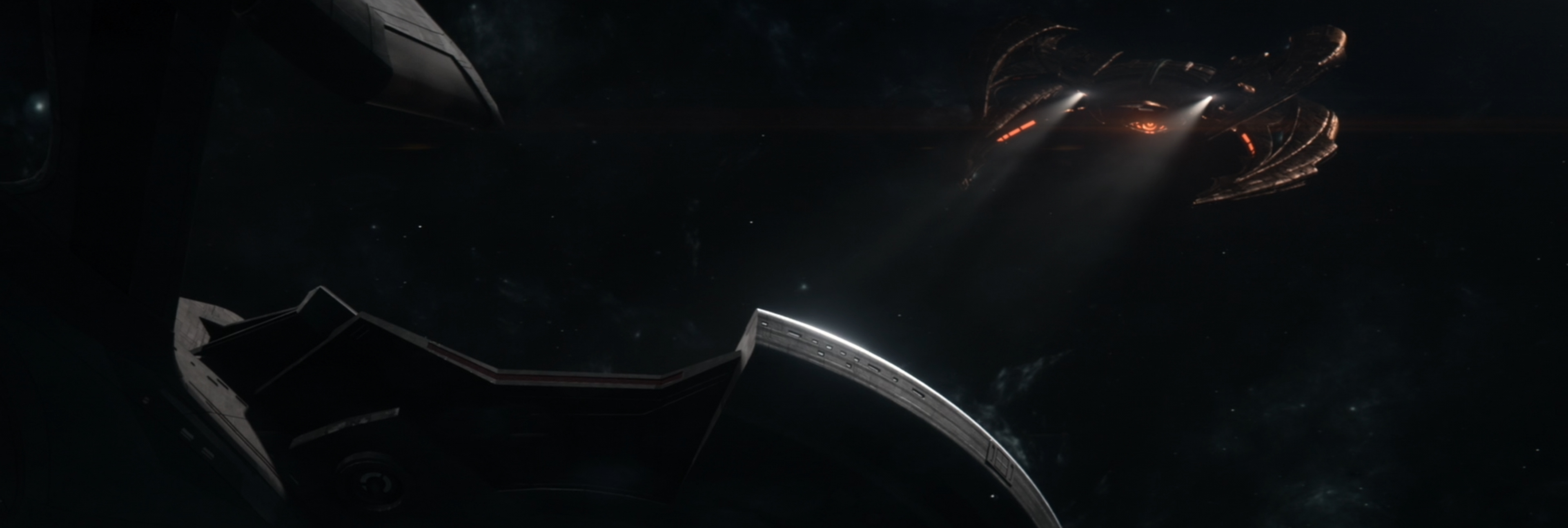 The Shrike looms over the Titan.