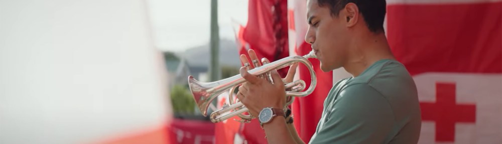 Veni plays the Cornet.