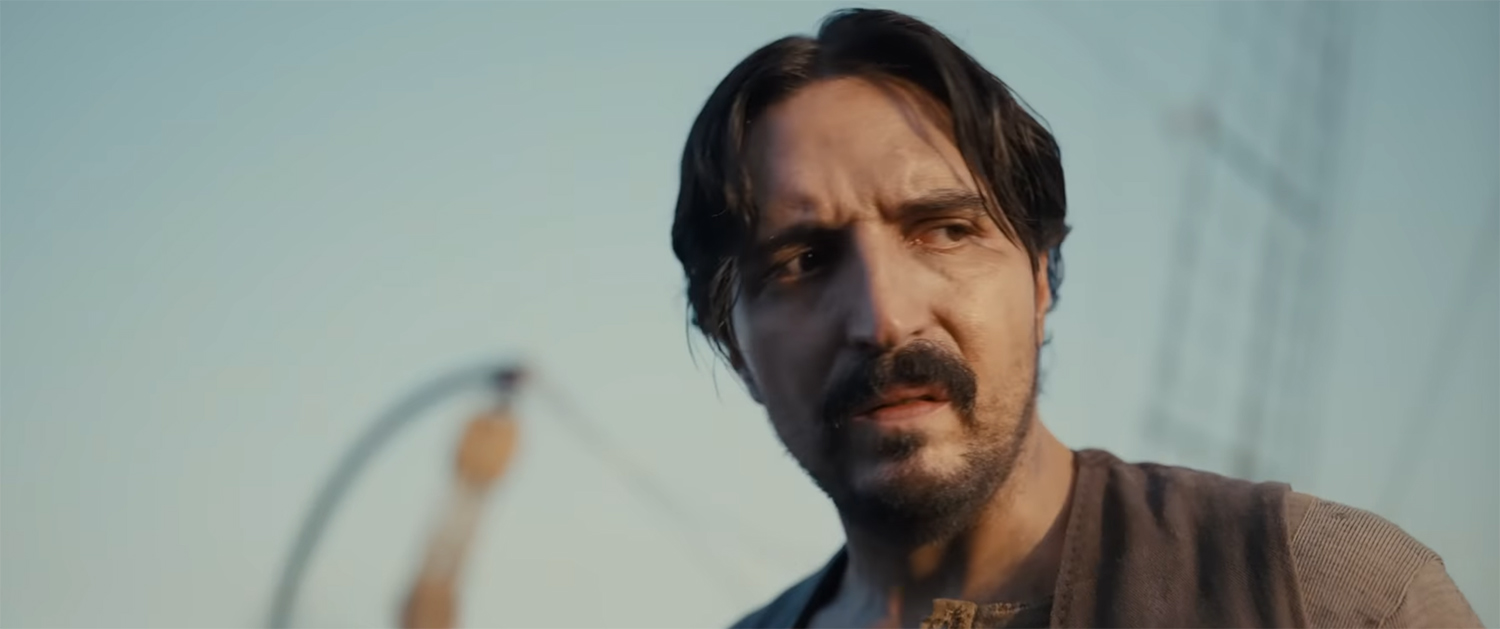 David Dastmalchian on the Demeter.