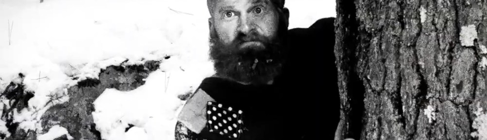 Jean Kayak ready to pounce.