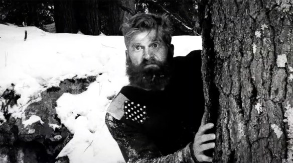 Jean Kayak ready to pounce.