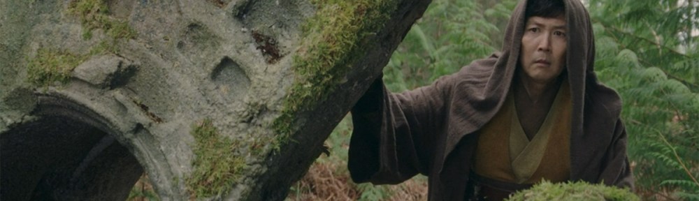 Sol sees the twins playing.