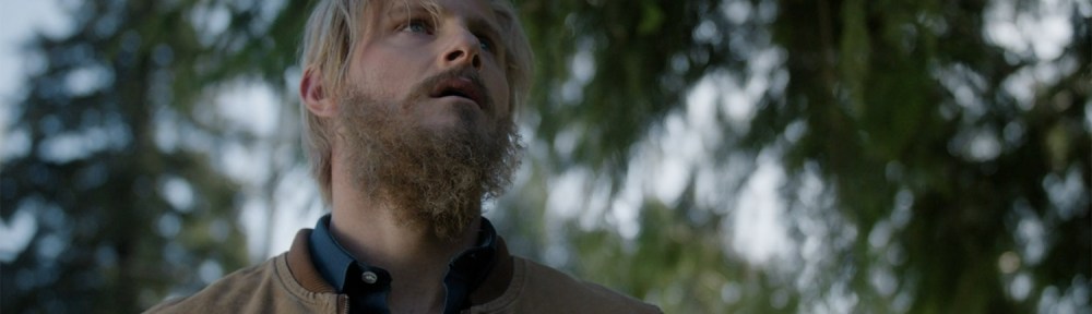 Ish sees the house with smoke.