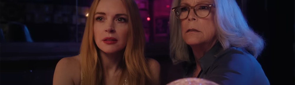 Jamie Lee Curtis and Lindsay Lohan together.