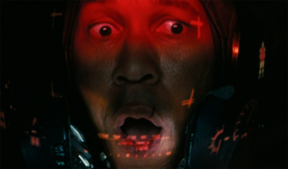 Maximus fights deadclaws.