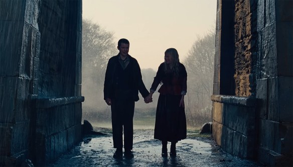 Cathy and Heathcliff shelter from the rain. 