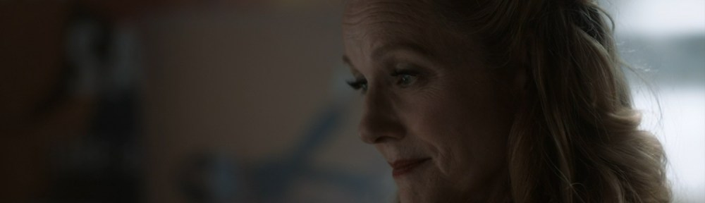 Lianna (Laura Linney).