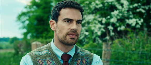 Theo James.